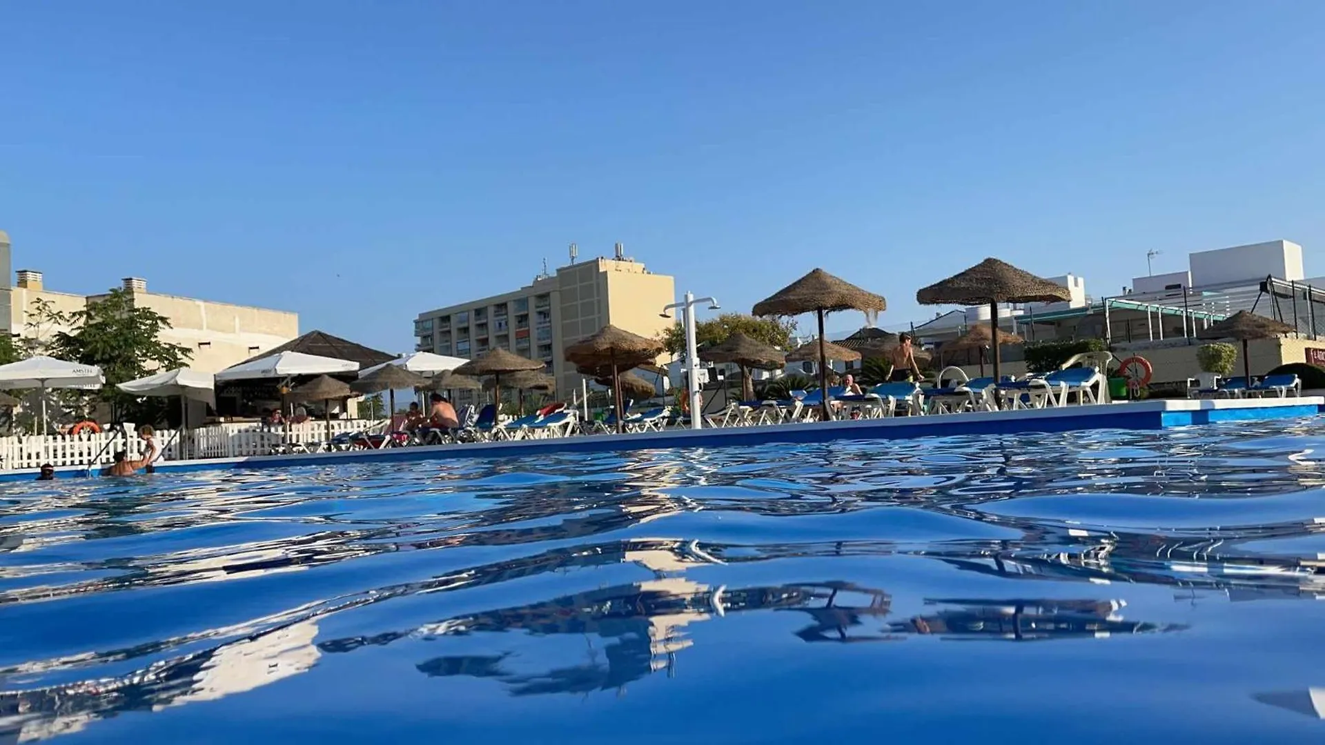 Apartamento Con Vista Al Mar En La Mitica Nogaler Torremolinos Apartment